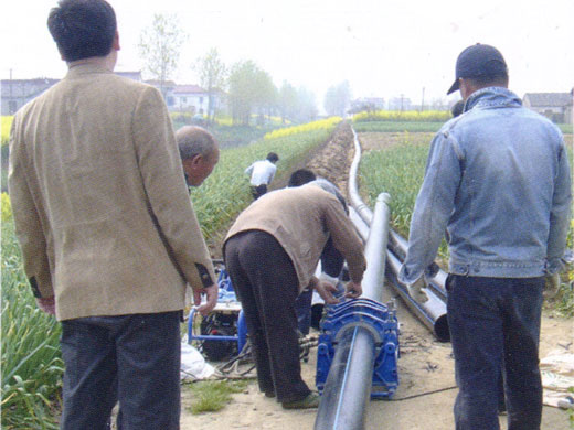管材安装现场